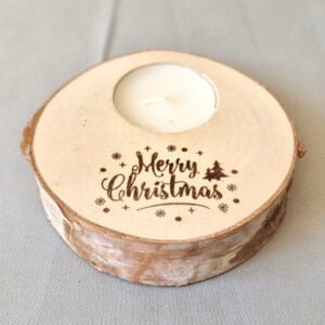 Berken kandelaar met tekst "Merry Christmas"