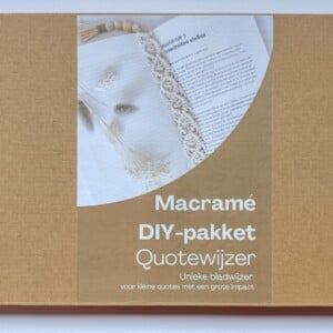DIY macramé boekenlegger
