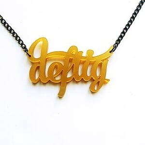 Deftig! naamketting (goud)