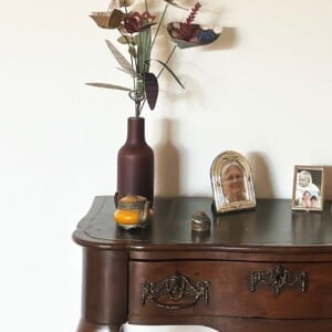 Duurzaam boeket bloemen van papier in herfsttinten