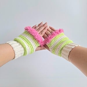 Gehaakte handschoenen - gehaakte vingerloze handschoenen | Crème, limoengroen en Barbie roze