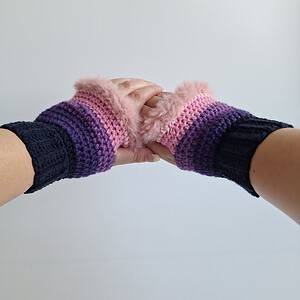 Gehaakte handschoenen - gehaakte vingerloze handschoenen | Donkerblauw, paars en lichtroze