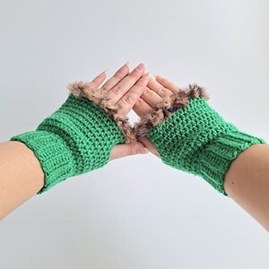 Gehaakte handschoenen - gehaakte vingerloze handschoenen | Groen en bruin gemêleerd