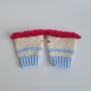 Gehaakte handschoenen - gehaakte vingerloze handschoenen | Lichtblauw, crème en knalroze