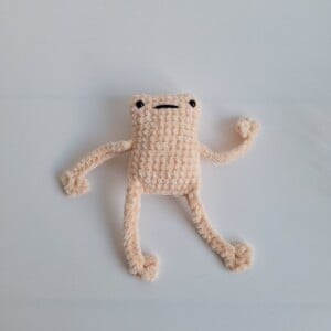 Gehaakte knuffel | Crème kikker