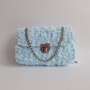 Geweven crossbody tas | Lichtblauw en zilver