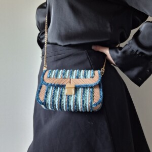 Geweven crossbody tas | Lichtblauw, petrol, turquoise, lichtbruin en goud