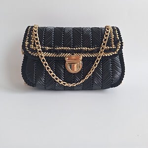 Geweven crossbody tas | Zwart en goud