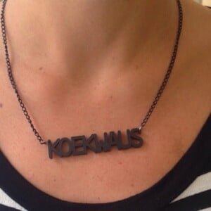 Koekwous! naamketting (zwart)