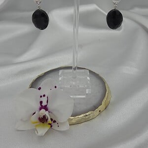 Oorbellen met zwarte kristalglas hanger