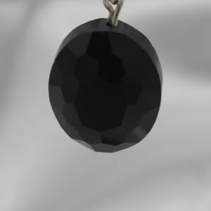 Oorbellen met zwarte kristalglas hanger