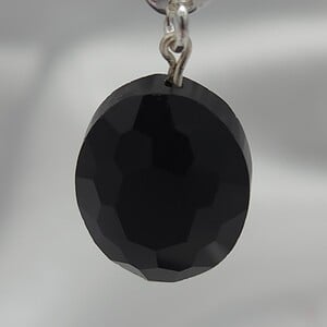 Oorbellen met zwarte kristalglas hanger