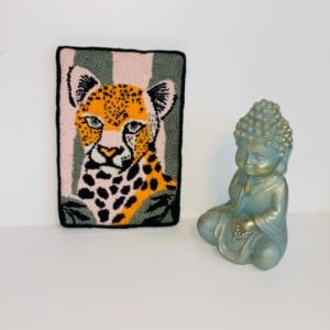 Punch Needle Wanddecoratie – Tijger "Wild Style" (Handgemaakt)