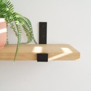 STERKSTAEL Odin Zwart - industriële plankdrager – geschikt voor een plank van 20 cm – kleur zwart – incl. bevestigingsmateriaal - poedercoating – staal - 1 stuk