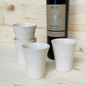 Handgemaakt keramiek, wijnglazen