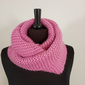 gebreide wikkelsjaal, roze