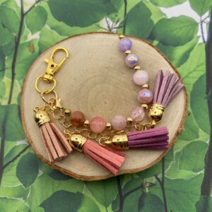 Handgemaakte bag charm met kralen en kwastjes - HG30067