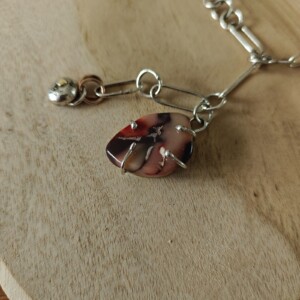 Rough Enough Collection, zilveren ketting met Mookaiet harthanger