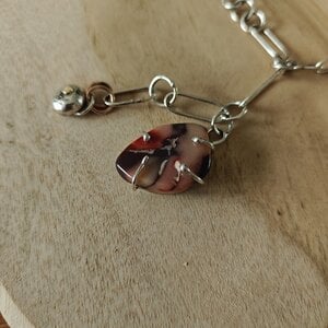 Rough Enough Collection, zilveren ketting met Mookaiet harthanger