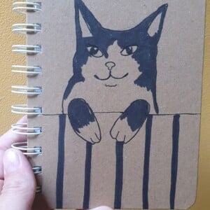 dagboek gelinieerd, met originele kattentekening (geen print)