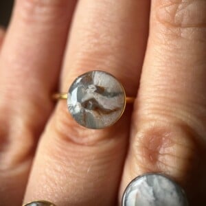 Faux steen ring (3 varianten) verstelbaar