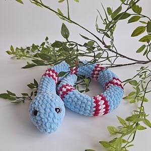 Gehaakte knuffel | Lichtblauw, knalroze en wit