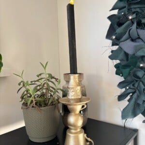 Goudkleurige originele handgemaakte kandelaar