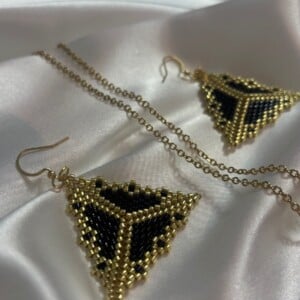 Hangemaakte Midnight Collectie ketting en oorbellen