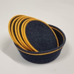 Koffieset met mandje – 6 onderzetters