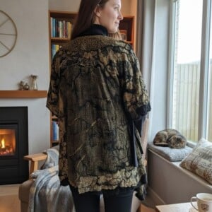 De Bog Coat – Een Tijdloze Eyecatcher