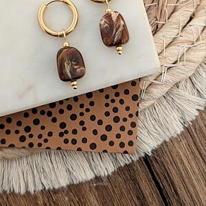 Little stone oorbellen - in 2 verschillende kleuren