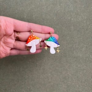 Magische paddenstoelen oorbellen regenboog