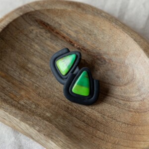 Oorbellen | Emerald Night groen driehoek