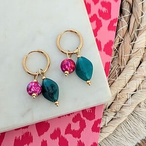 Triangle stone oorbellen - in 2 kleuren