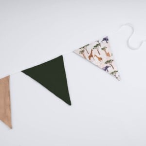 Vlaggenlijn African Savannah | Jungle / Wilde dieren / Safari / Groen / Beige slinger met vlaggetjes gemaakt van stof