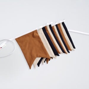 Vlaggenlijn Earth & Sky | Blauw / (roest) Bruin / Terracotta / Beige slinger met vaandel vlaggetjes gemaakt van stof