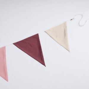 Vlaggenlijn Sweet Spring | Roze / Paars / Beige / Neutraal tinten slinger met driehoek vlaggetjes gemaakt van stof