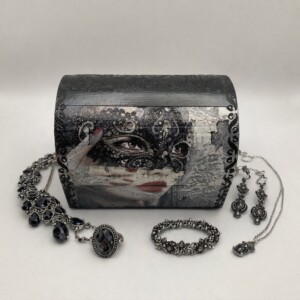 Handgedecoreerde houten sieradendoos ‘A Night in Venice’