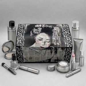 Handgedecoreerde houten sieradendoos ‘Geisha’