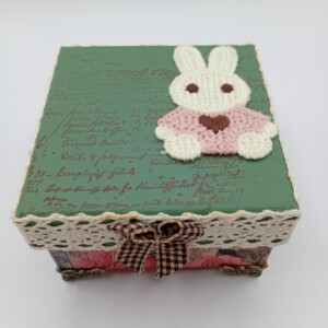 Klein doosje in shabby chic stijl