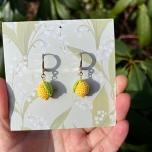 Micro gehaakte citroen oorringen