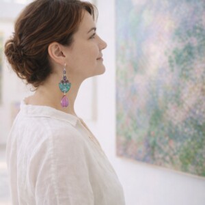 Poëtisch & Kunstzinnig, impressionistische oorbellen geïnspireerd op "Monets" waterlelies