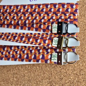 Telefoonkoord handgemaakt | retro | kleurrijk | oranje, paars, geel | stoffen telefoonkoord | Atelier 904