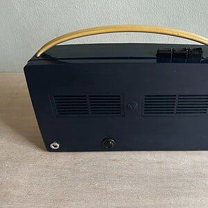 Vintage bluetoothradio Novak blauw 1962