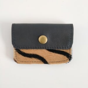 Zebraprint pasjes portemonnee van leer, 2 vakken.