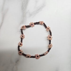 Bloemen kralenarmband