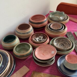 Diverse handgemaakt keramiek