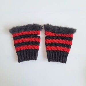 Gehaakte handschoenen - gehaakte vingerloze handschoenen | Zwart en rood