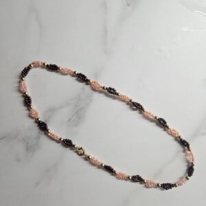 Gekleurde kralenketting dubbel stuk