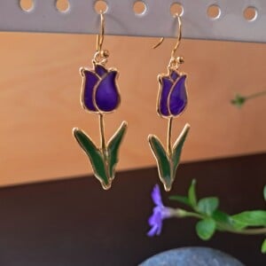 Goud-violette tulpoorbel